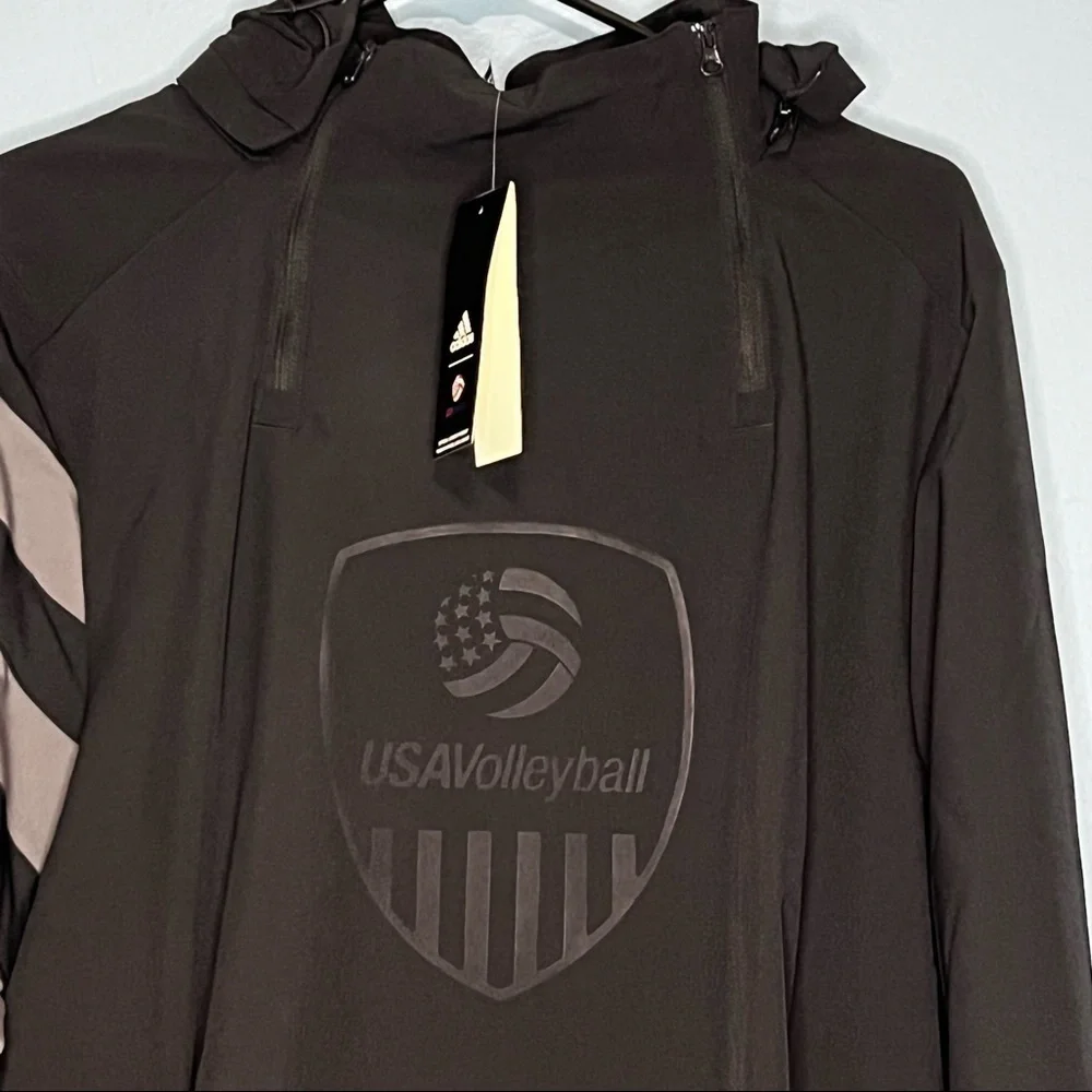𝅺ADIDAS USA jacket size Large for men